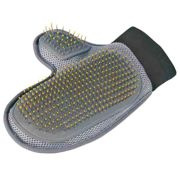 RĘKAWICA DO WYCZESYWANIA SIERŚCI Z RZEPAMI (DRUCIANE WŁOSIE), 18×24 cm